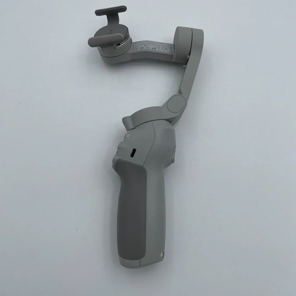 DJI Osmo Mobile SE Gimbal Stabilizer 3-Axis, Portable, Foldable, Android iPhone*